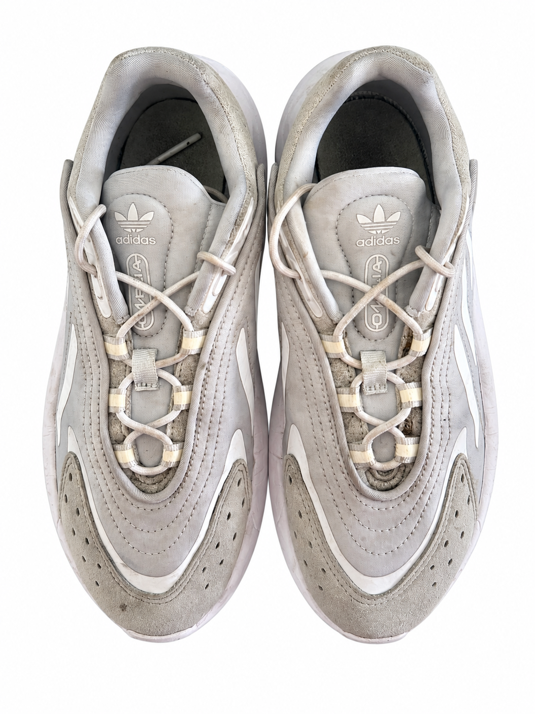 Adidas OZWEEGO Celox – USED