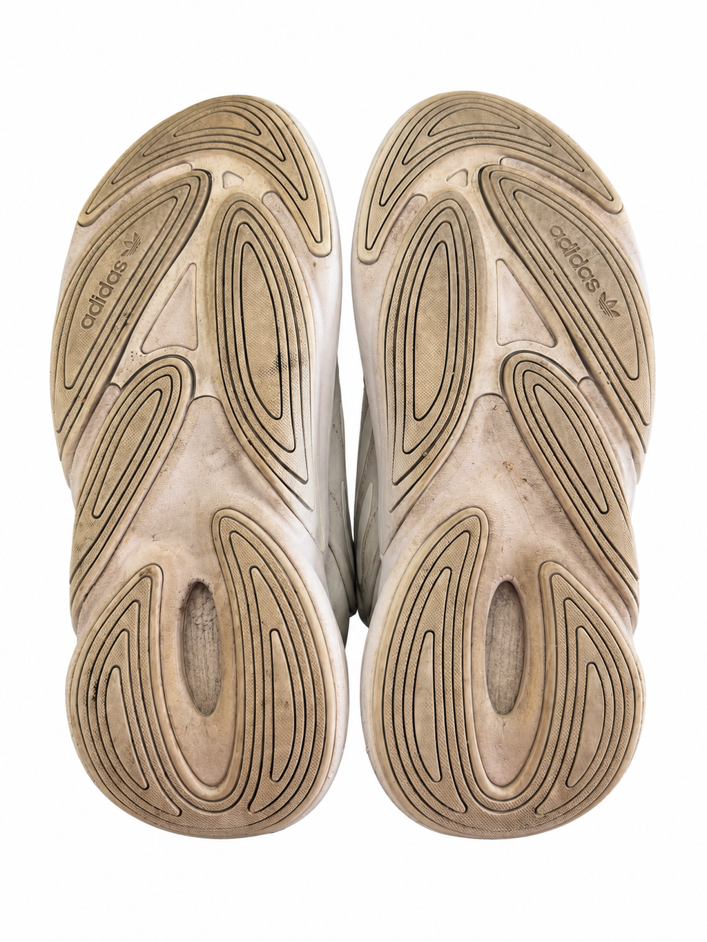 Adidas OZWEEGO Celox – USED